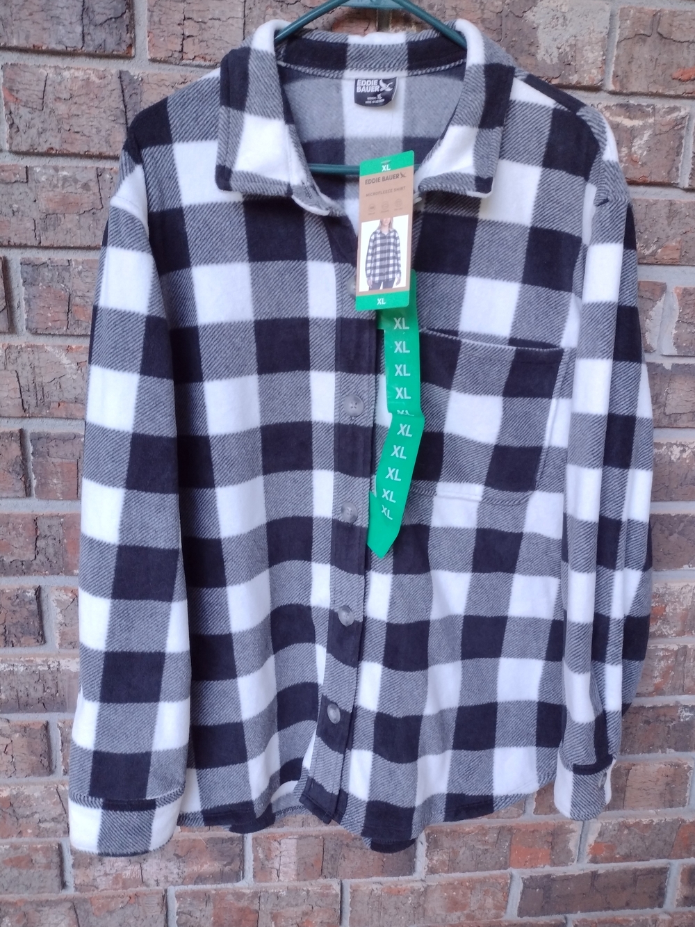 NWT Eddie Bauer Microfleece Shirt Women XL Button Up Black Buffalo Plaid Pockets